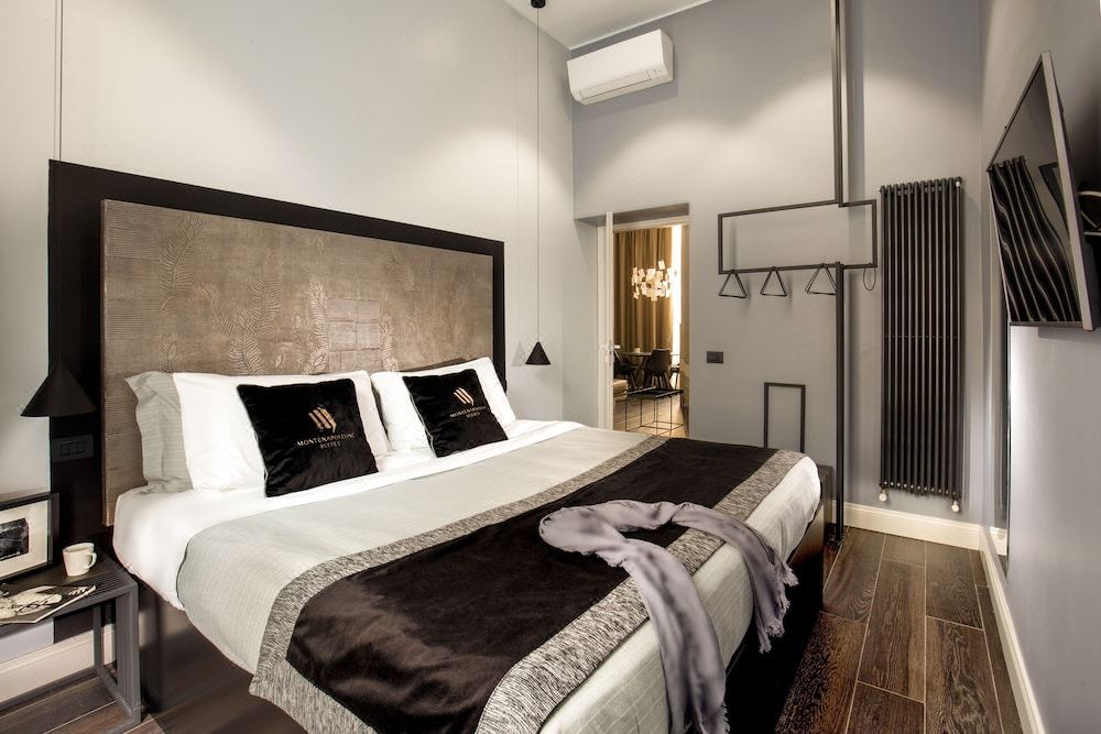 Photo of Bedroom in Milan Centre