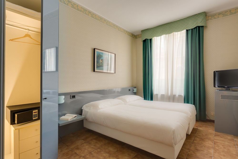 Photo of Bedroom in Acquabella