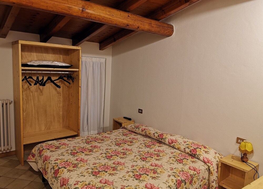 Photo of Bedroom in Castiglione d'Intelvi