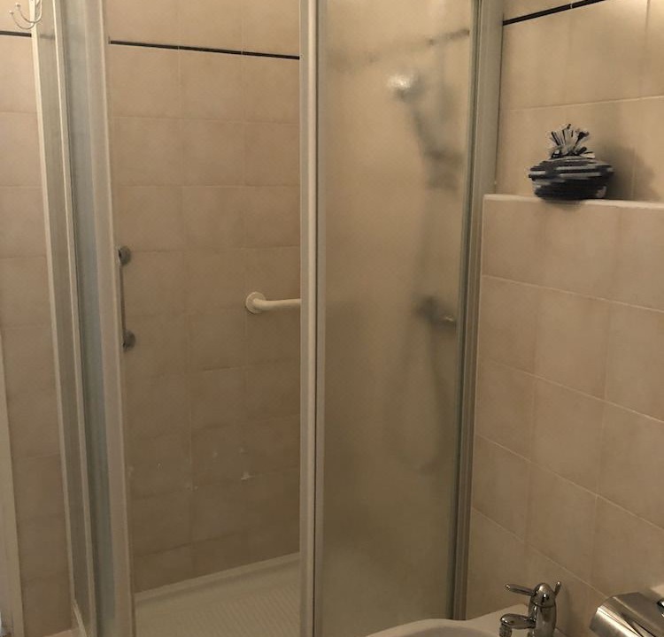 Photo of Bathroom in Brunate