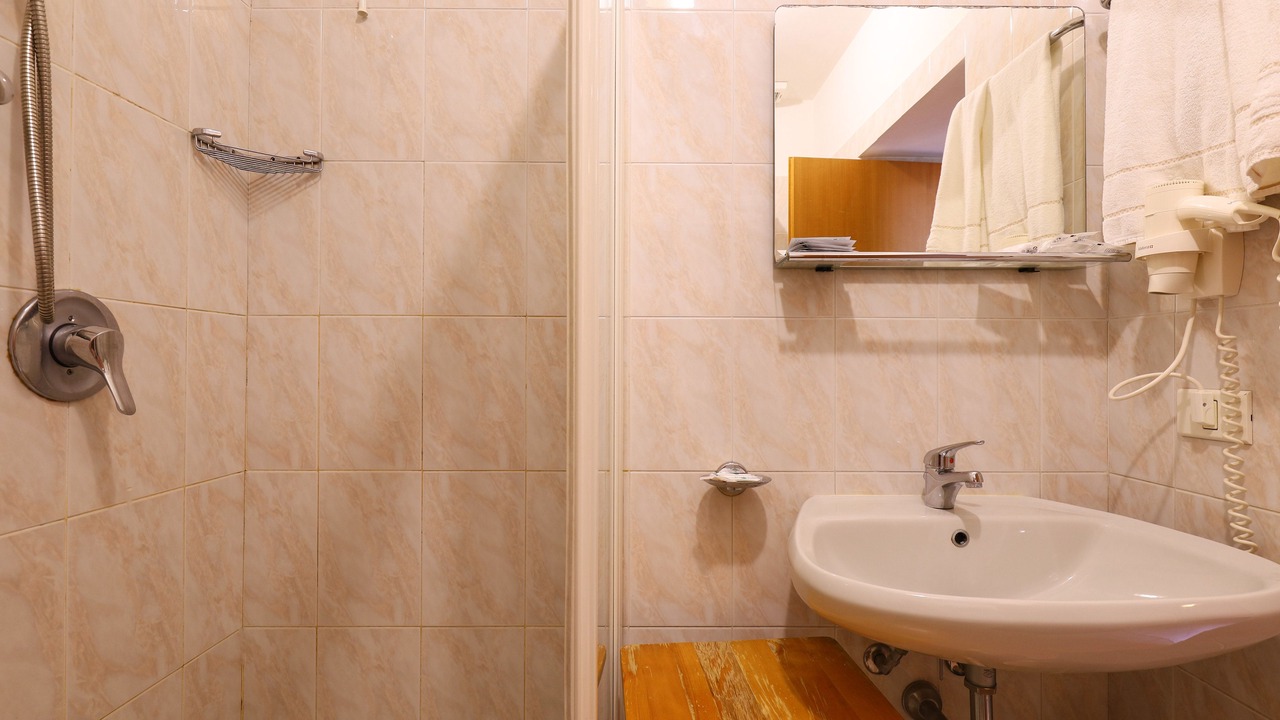Photo of Bathroom in Brunate
