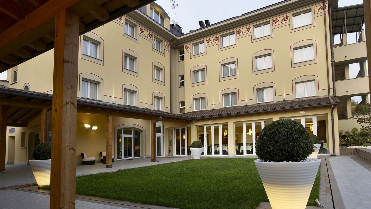 Photo of Buildings in Garbagnate Milanese