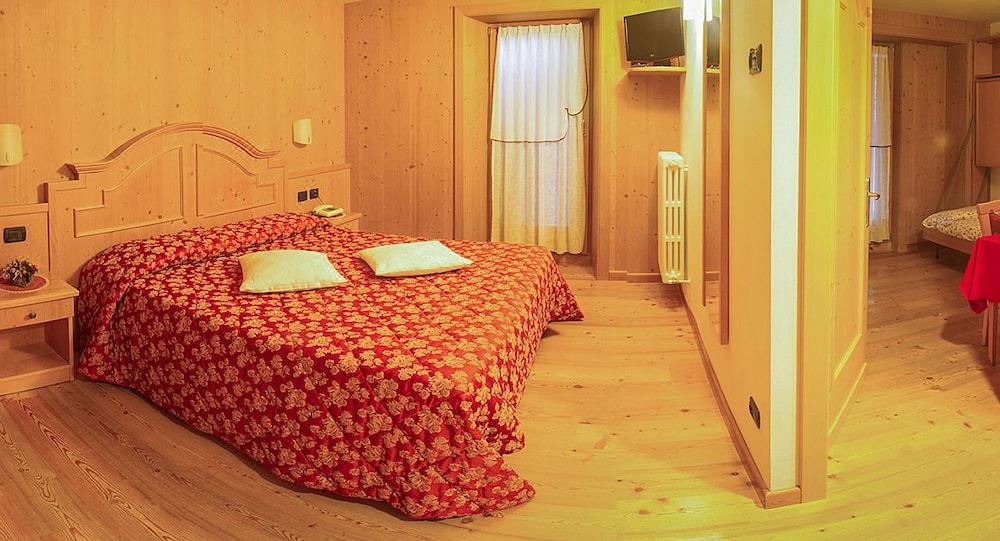 Photo of Bedroom in Santa Caterina Valfurva