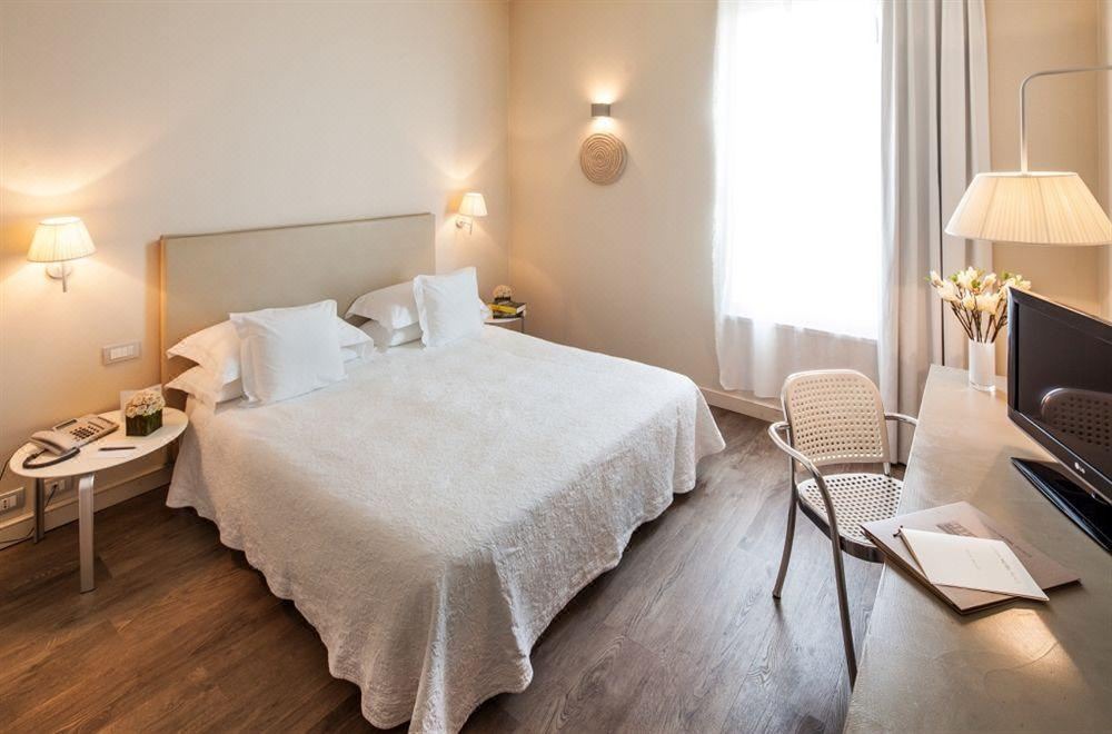 Photo of Bedroom in Cinisello Balsamo