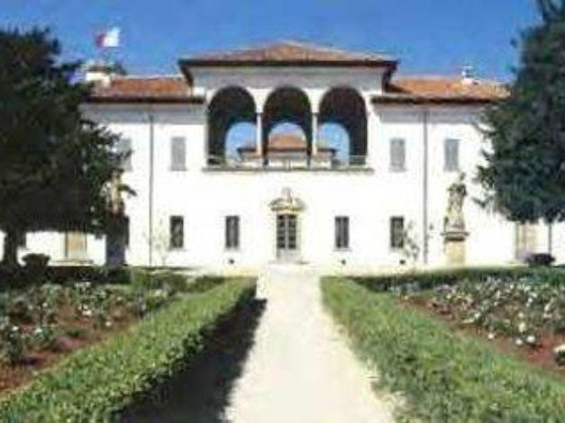 Photo of Buildings in Cesano Maderno