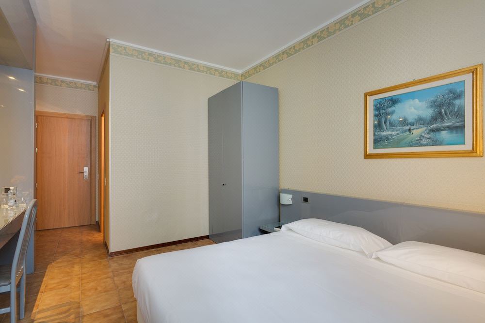 Photo of Bedroom in Acquabella
