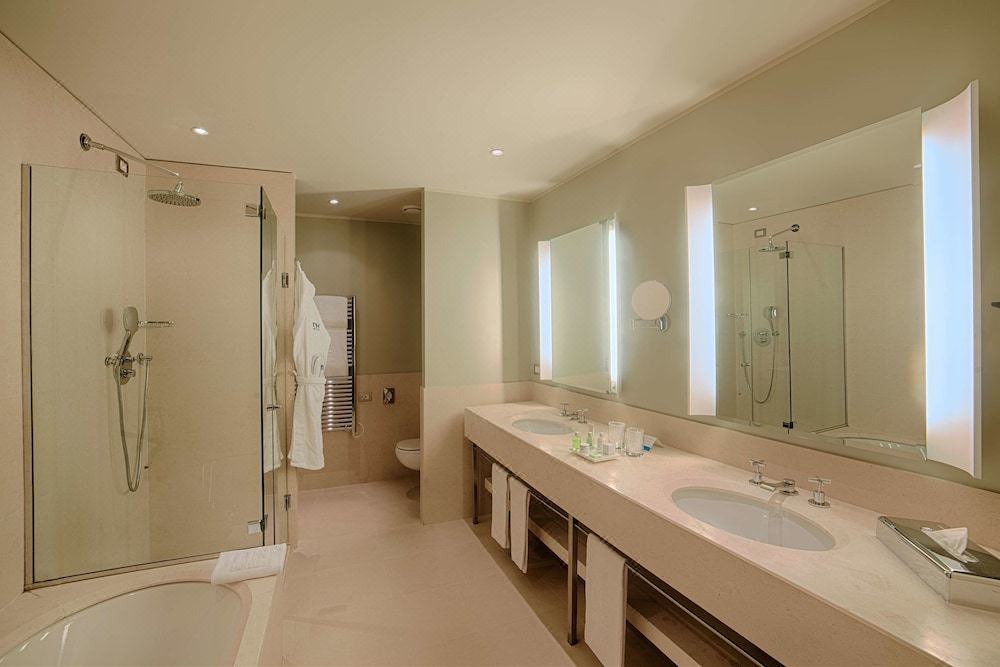 Photo of Bathroom in Peschiera Borromeo