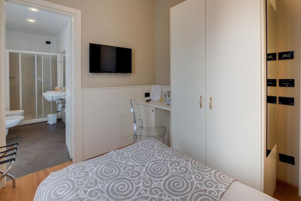 Photo of Bedroom in Garlate