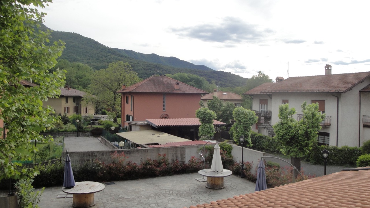 Photo of Others in Brinzio