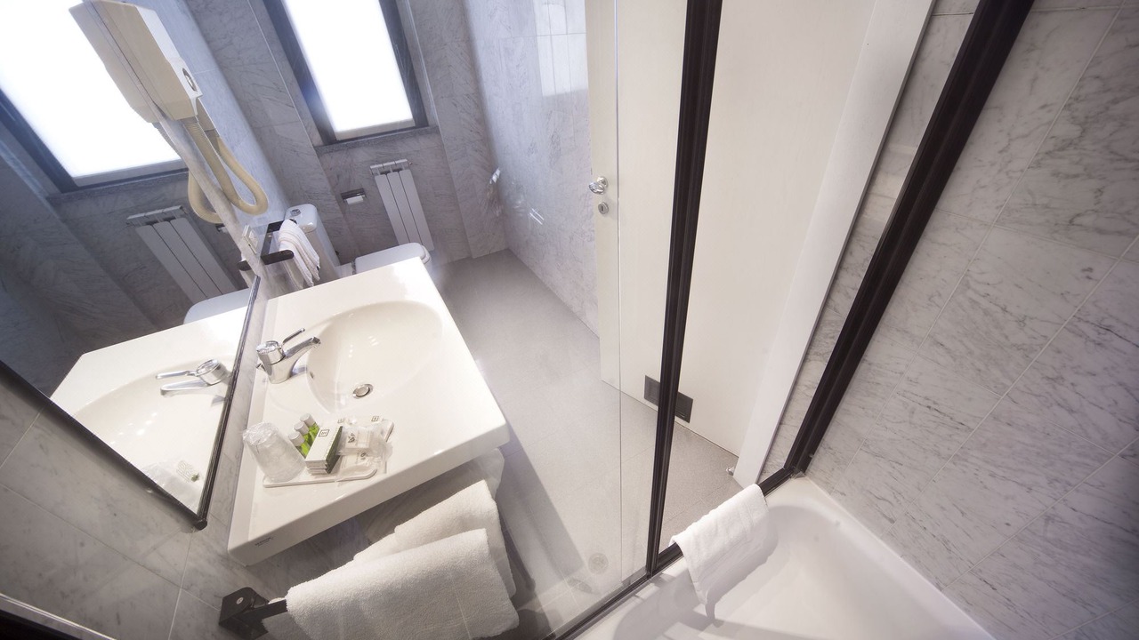 Photo of Bathroom in Parabiago