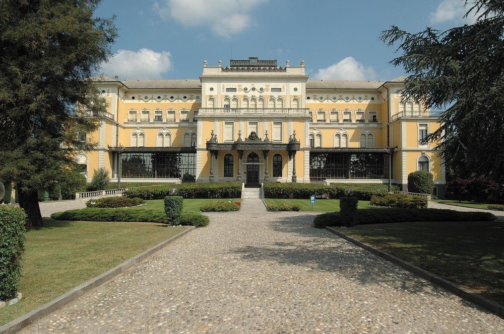 Photo of Buildings in Vizzola Ticino