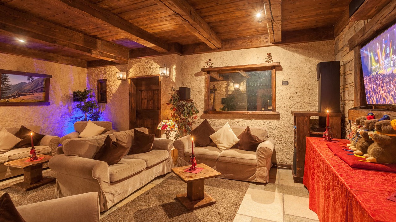 Photo of Livingroom in Teola