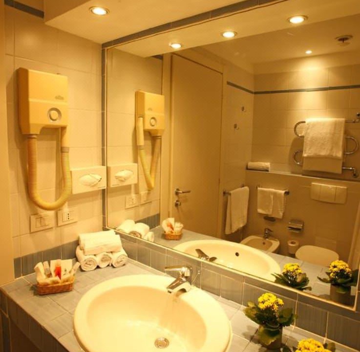 Photo of Bathroom in Zona Lancetti