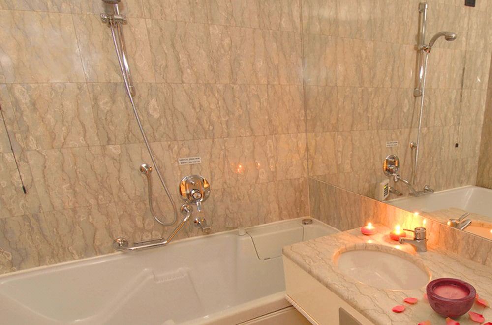 Photo of Bathroom in Rondinella - Baraggia - Restellone