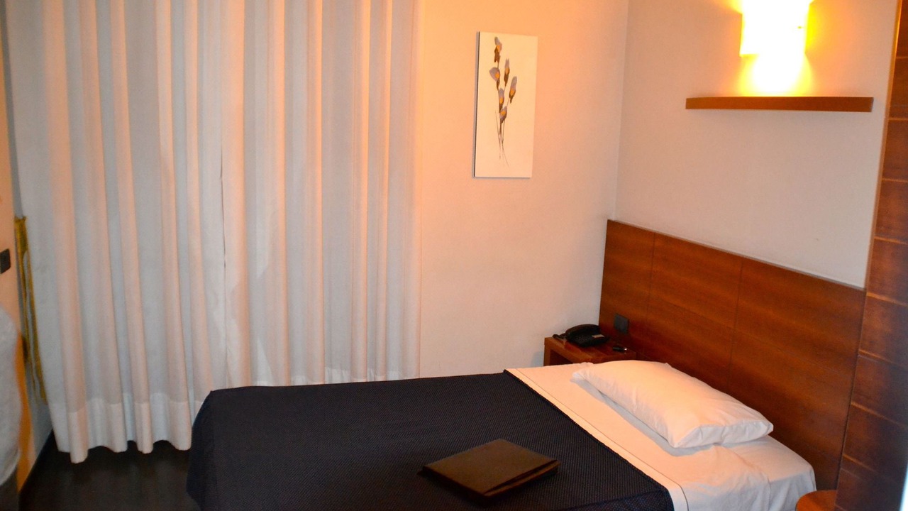Photo of Bedroom in Downtown