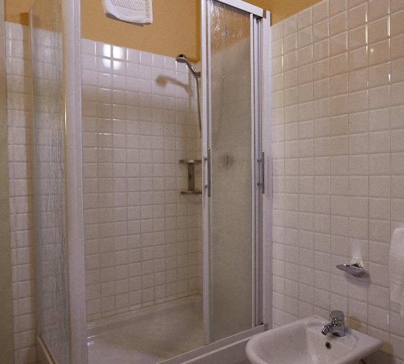 Photo of Bathroom in Pomponesco