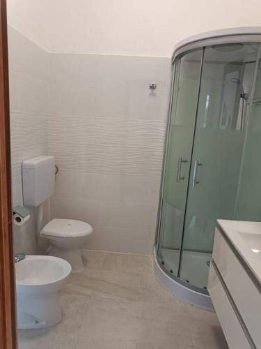Photo of Bathroom in Albate