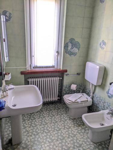 Photo of Bathroom in Marmirolo