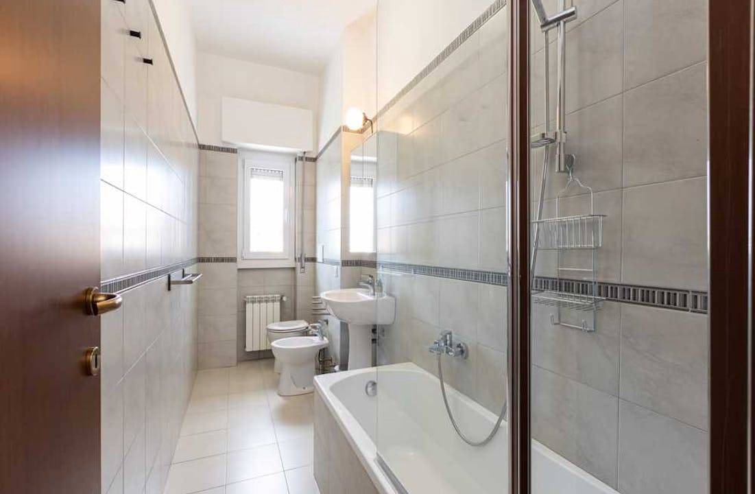 Photo of Bathroom in Vimodrone