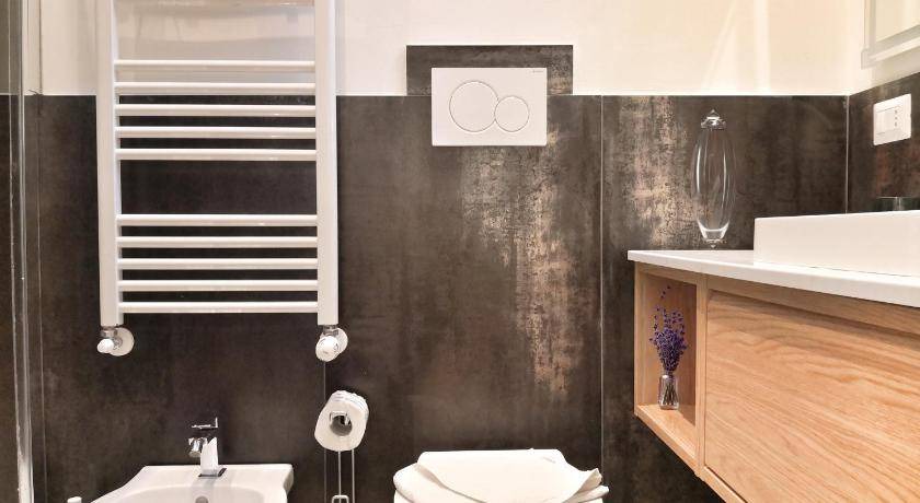 Photo of Bathroom in Niguarda