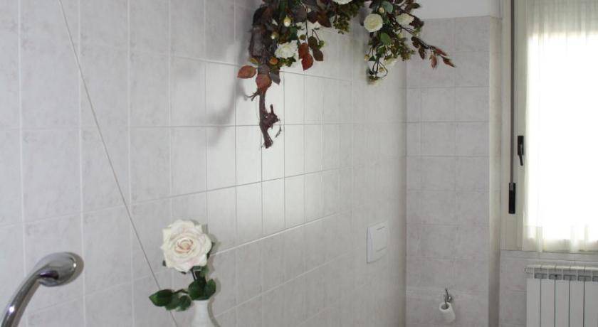 Photo of Bathroom in Stazione