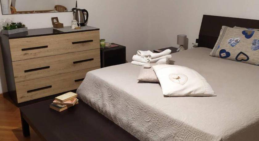 Photo of Bedroom in Cardano al Campo