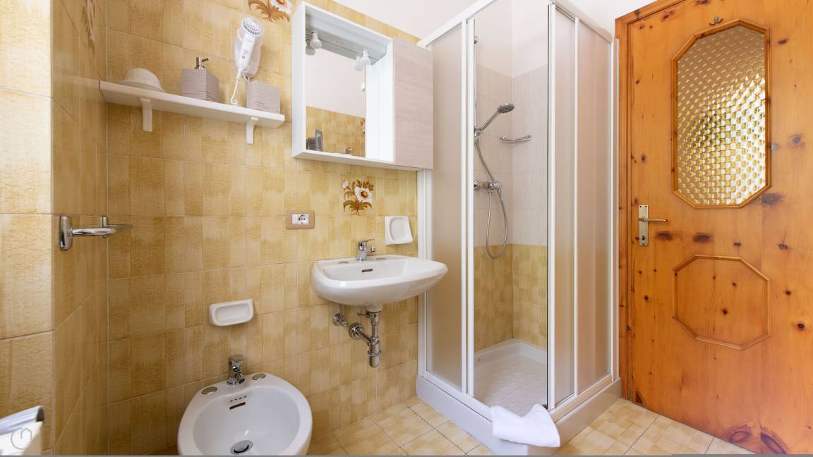 Photo of Bathroom in Premadio