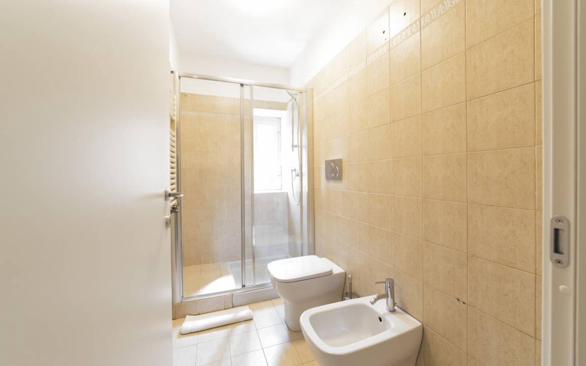Photo of Bathroom in Chinatown