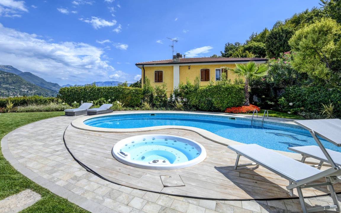 Photo of Others in Cunettone-villa
