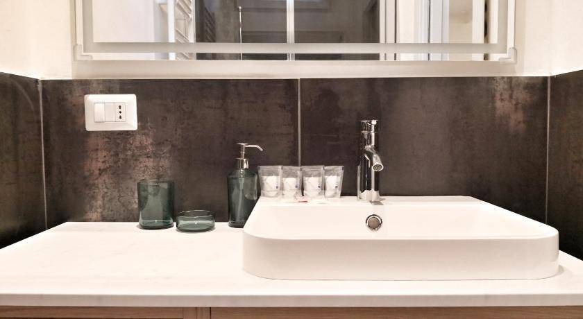 Photo of Bathroom in Niguarda