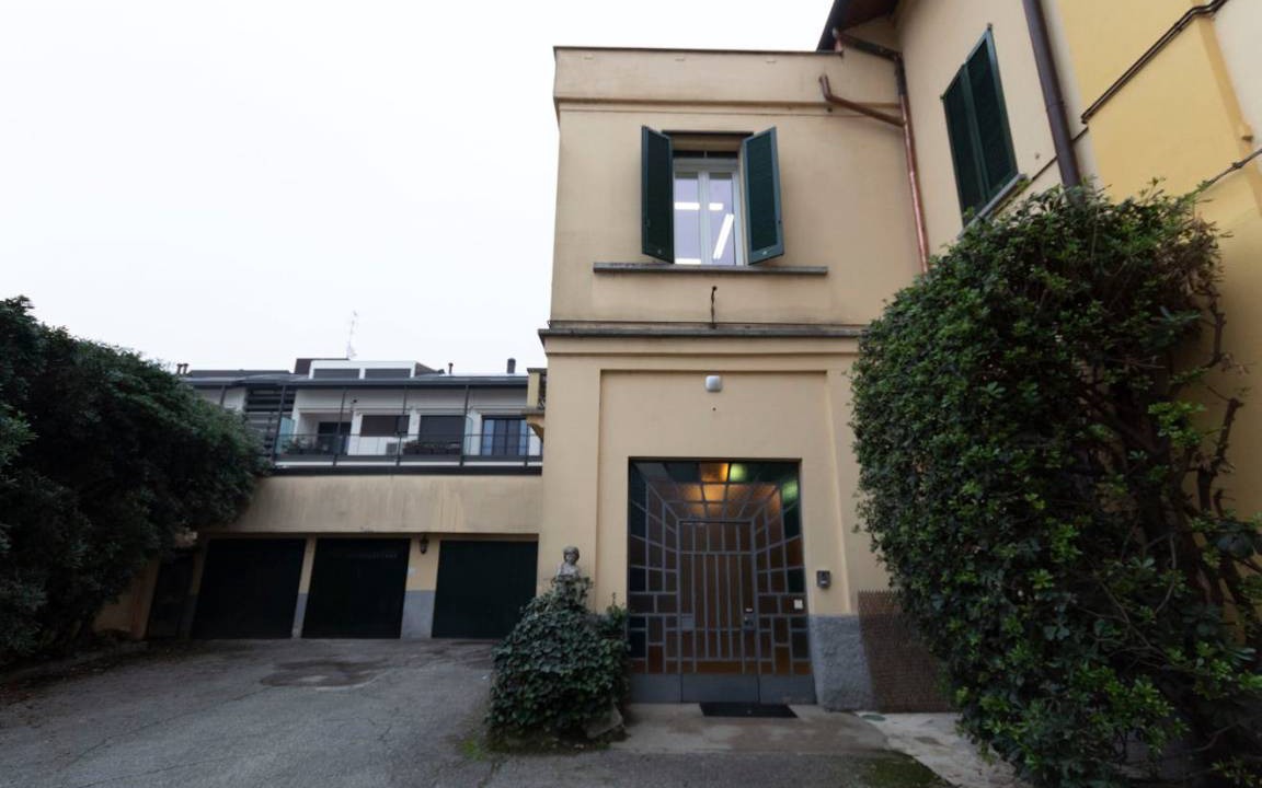 Photo of Buildings in Lorenteggio