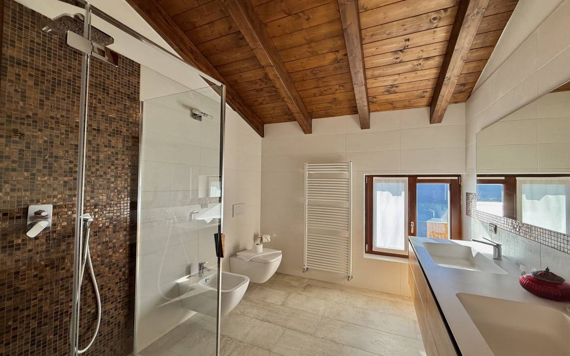 Photo of Bathroom in Cressogno