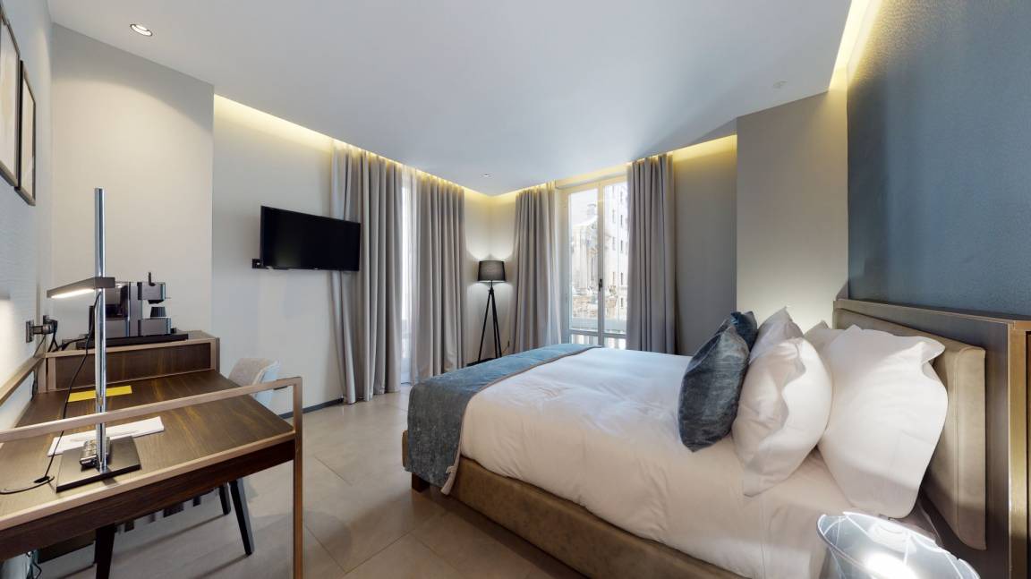 Photo of Bedroom in Milan Centre