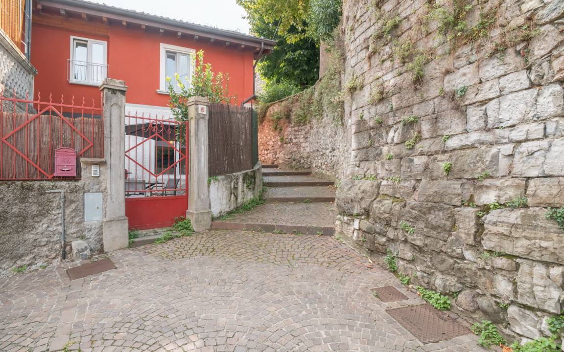 Photo of Others in Iseo
