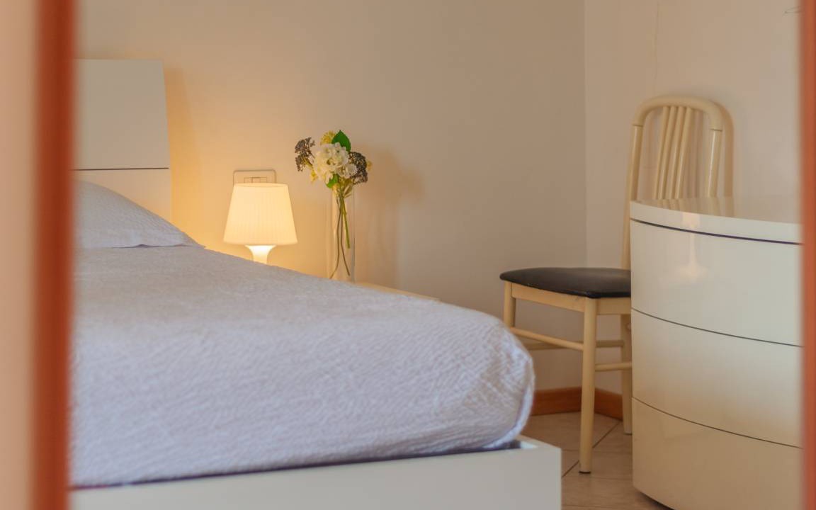 Photo of Bedroom in Mandello del Lario