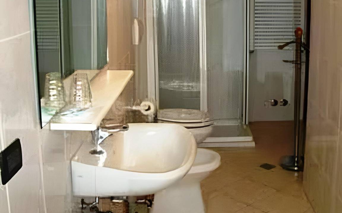 Photo of Bathroom in Old Town