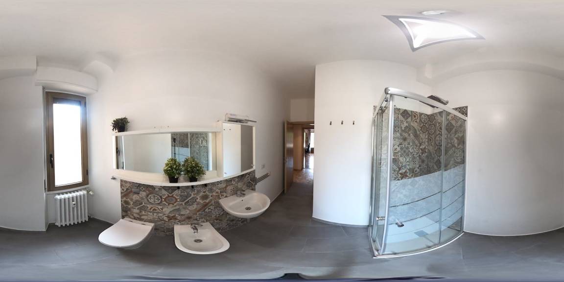Photo of Bathroom in Calvairate