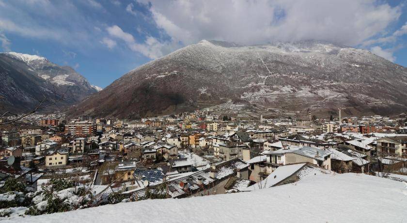 Photo of Others in Tirano