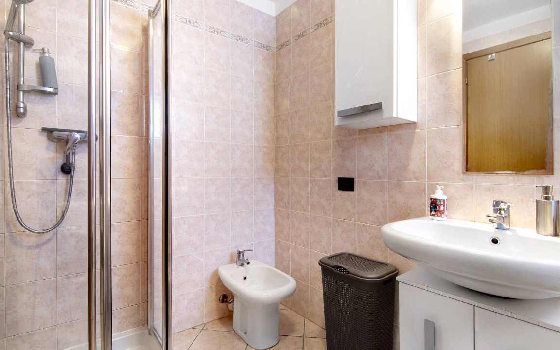 Photo of Bathroom in Dongo