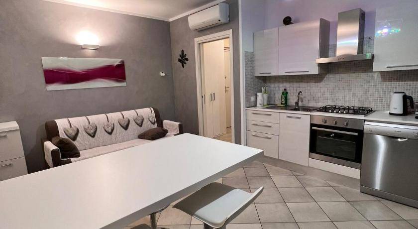 Photo of Kitchen in Lugana