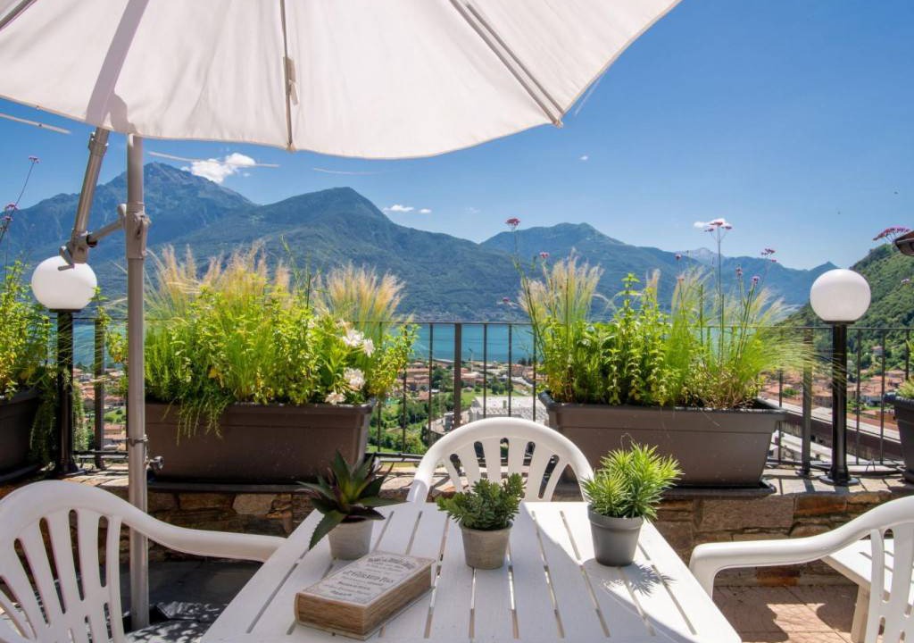 Photo of Patio Balcony in Dongo