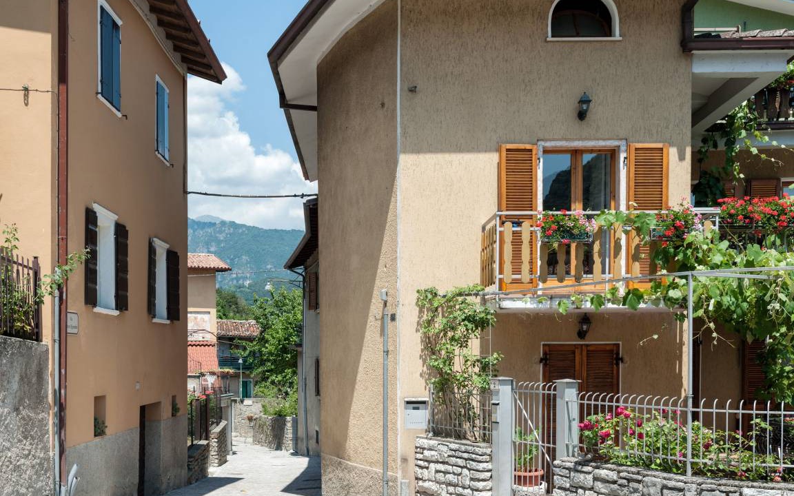 Photo of Others in Prabione