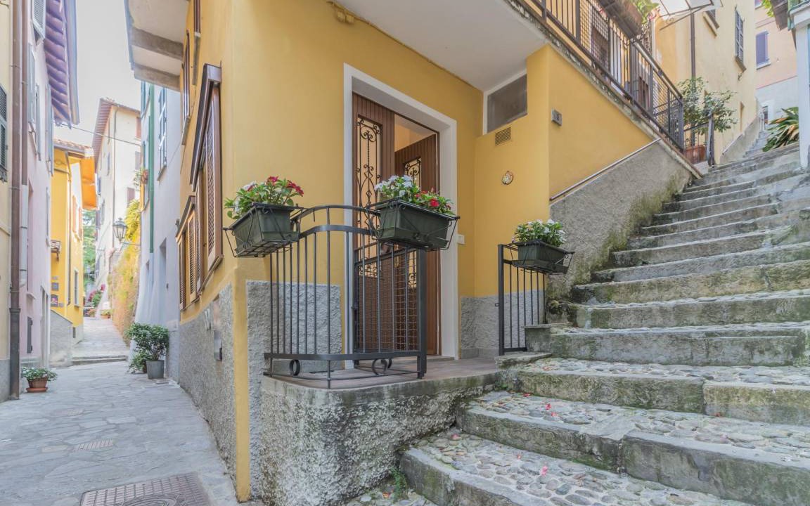 Photo of Others in Varenna
