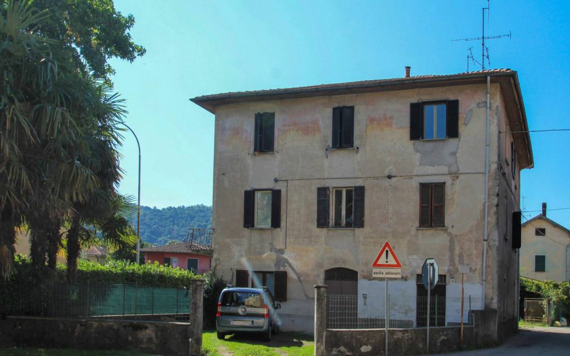 Photo of Others in Luino