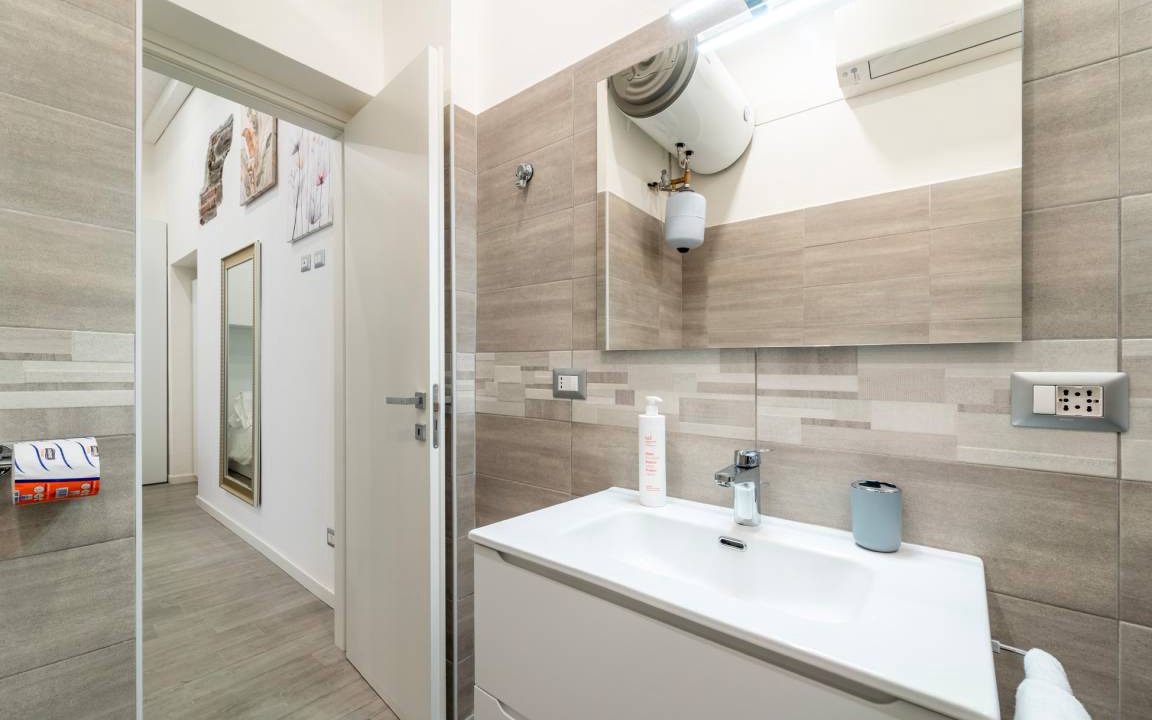 Photo of Bathroom in Como