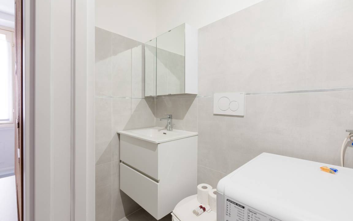Photo of Bathroom in Affori