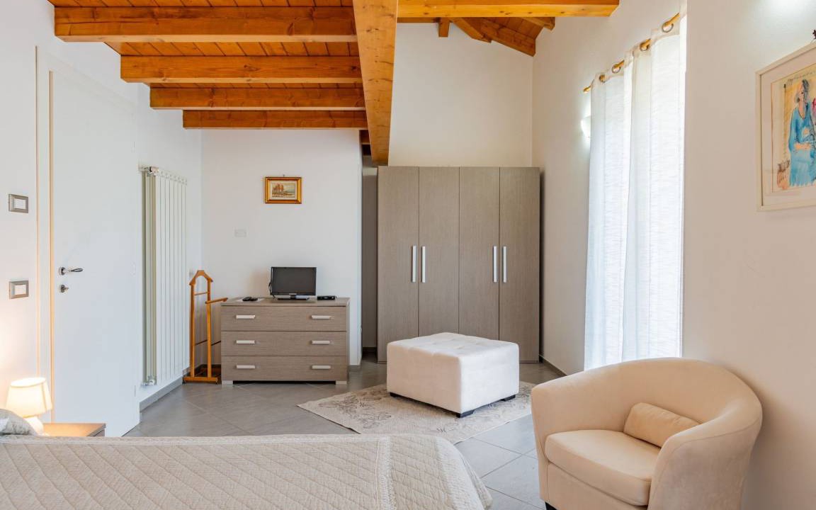 Photo of Bedroom in Piano