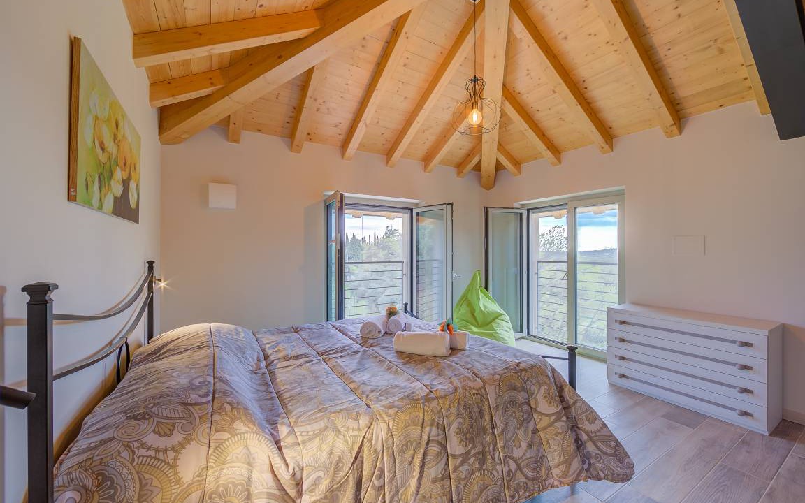 Photo of Bedroom in Roe Volciano