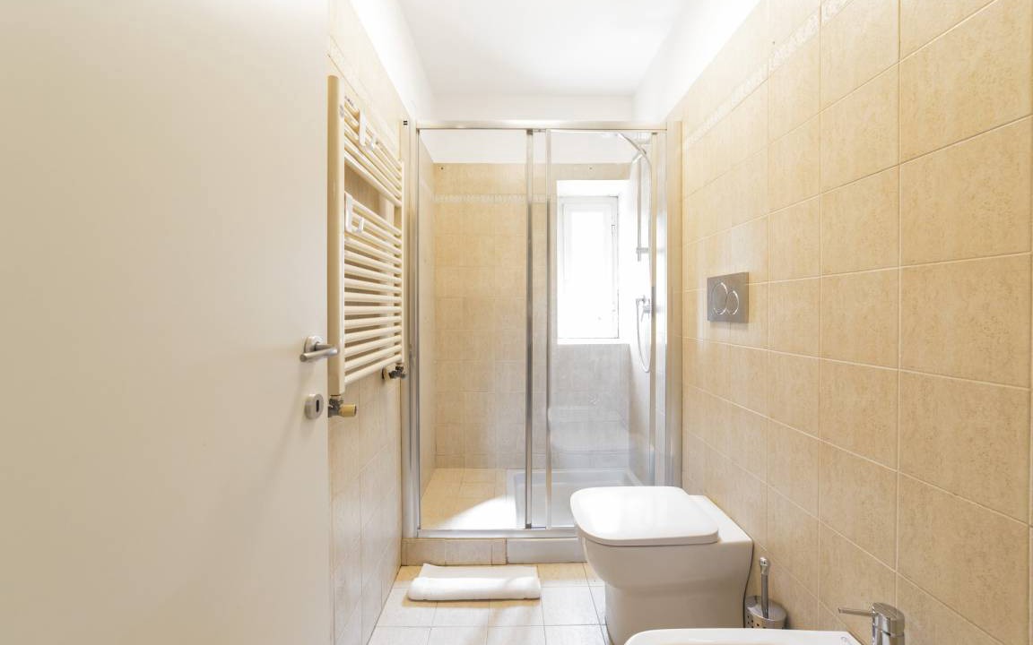 Photo of Bathroom in Chinatown