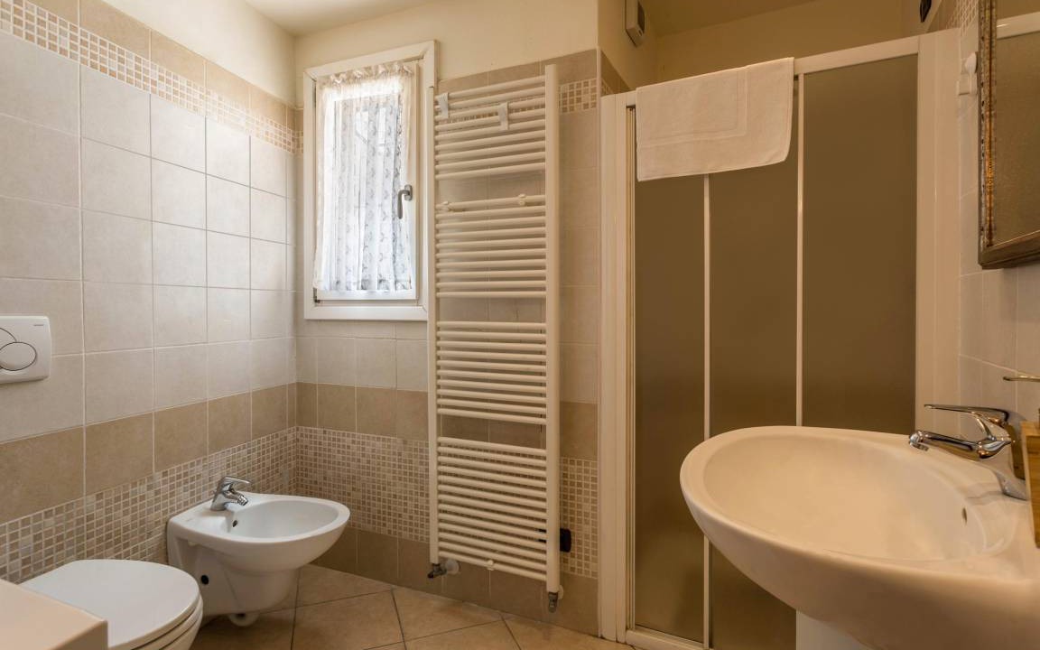 Photo of Bathroom in Brunate